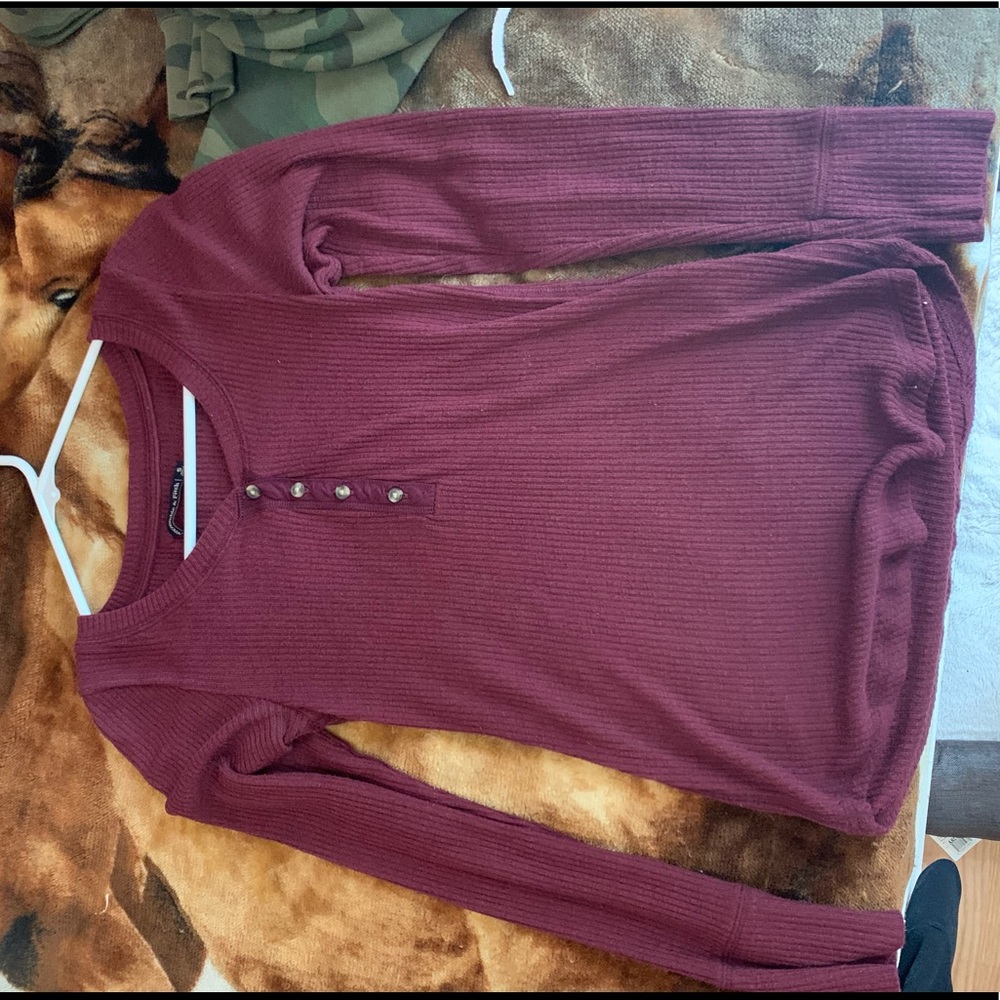 Abercrombie top